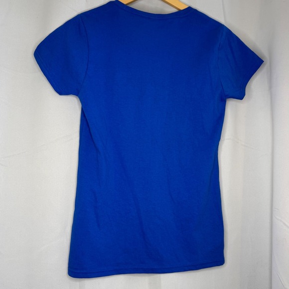 Half IT Graphic Tee Horseshoe Heartbeat Short Sleeve Top Blue White Small NWOT - Picture 5 of 5